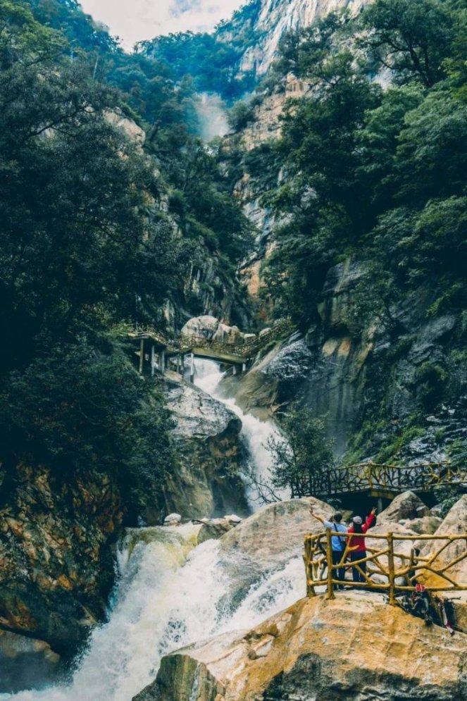 逃离弃城